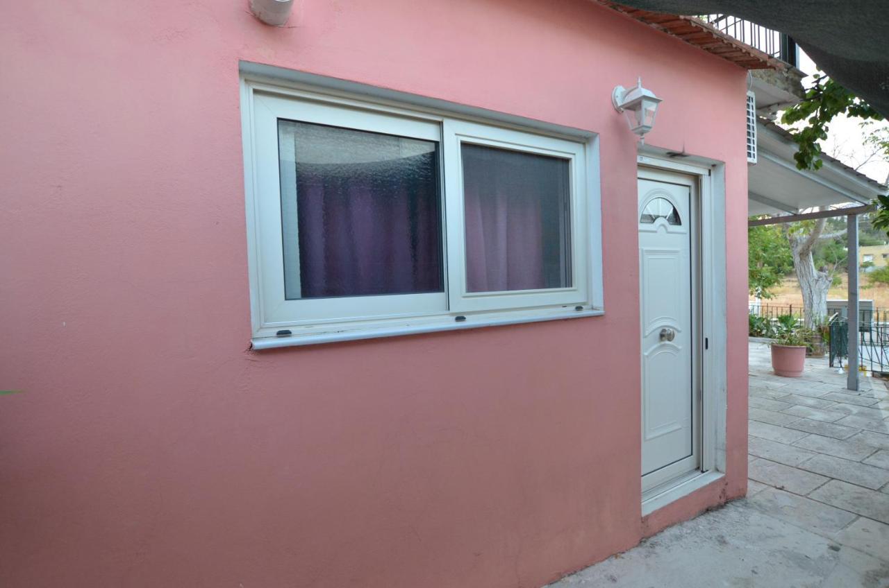 דירות Kondaraíni Domenica House מראה חיצוני תמונה