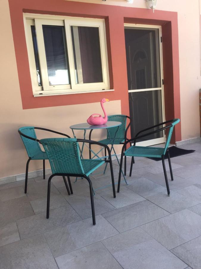 דירות Kondaraíni Domenica House מראה חיצוני תמונה