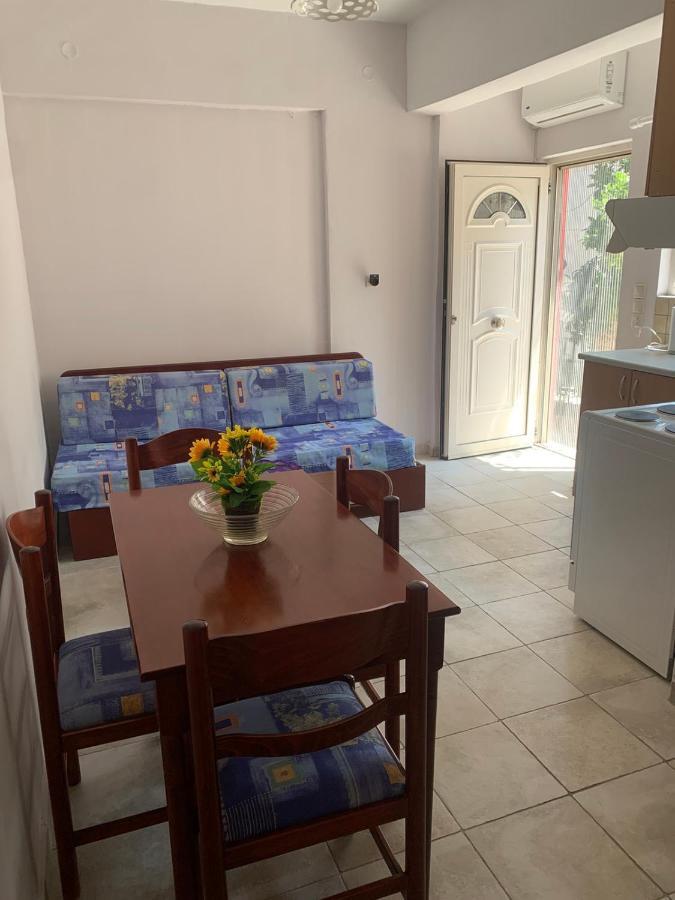 דירות Kondaraíni Domenica House מראה חיצוני תמונה
